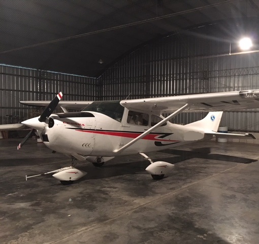 Cessna 182J – vendido