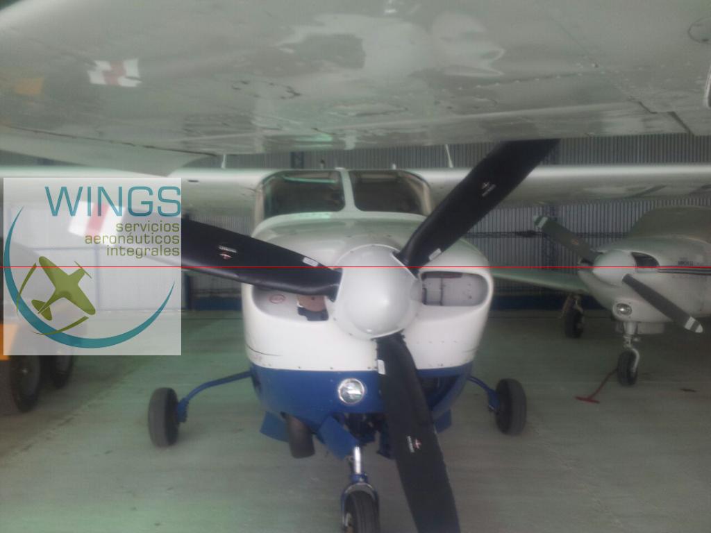 Cessna P210N – Centurión