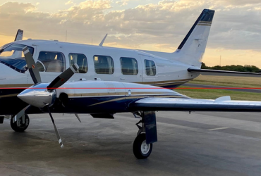 Piper PA-31-350 Chieftain (Coversión Panther)