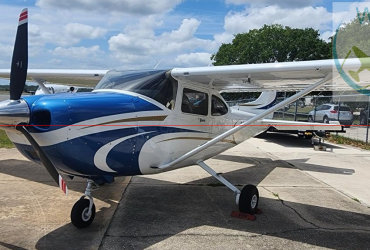 Cessna 182T