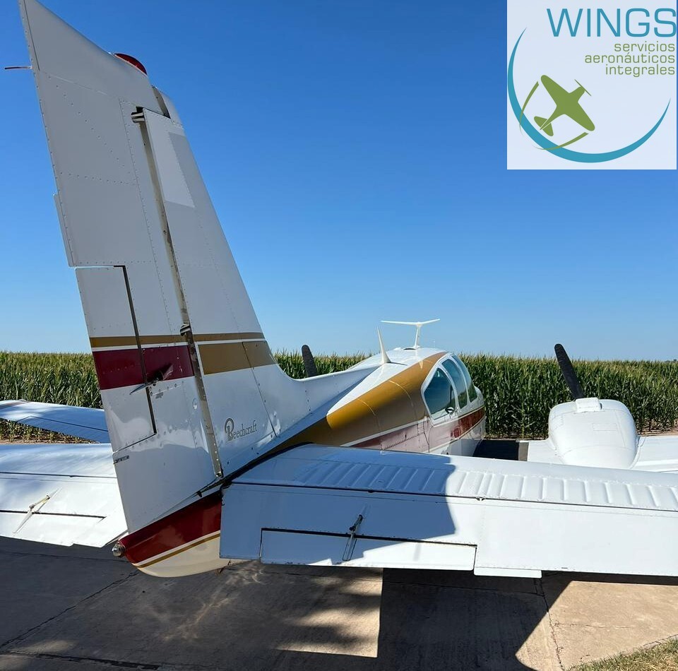 Beechcraft E55 – Baron 55