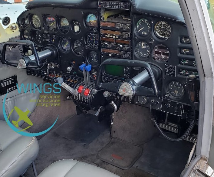 Piper PA-30 Twin Commanche