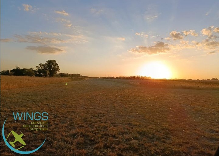Venta de Campo, con Hangar, Pista y Casa