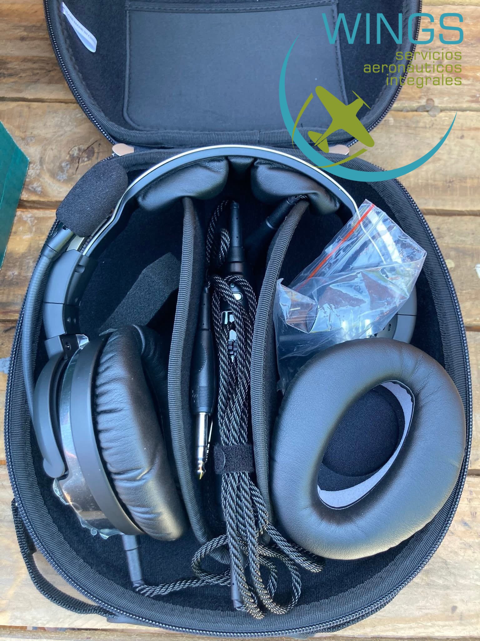 Privado: Lightspeed Zulu 4 Aviation Headset (New)