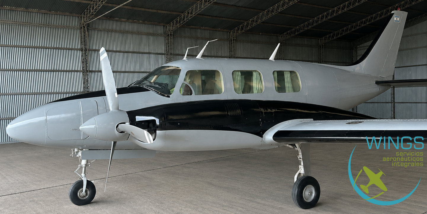 Piper PA-31-325 Navajo