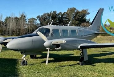 Piper PA-31-325 Navajo