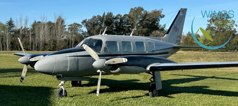 Piper PA-31-325 Navajo