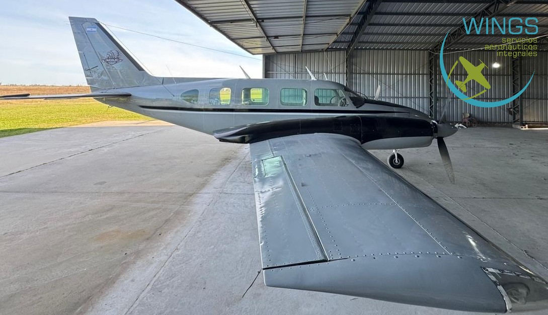 Piper PA-31-325 Navajo