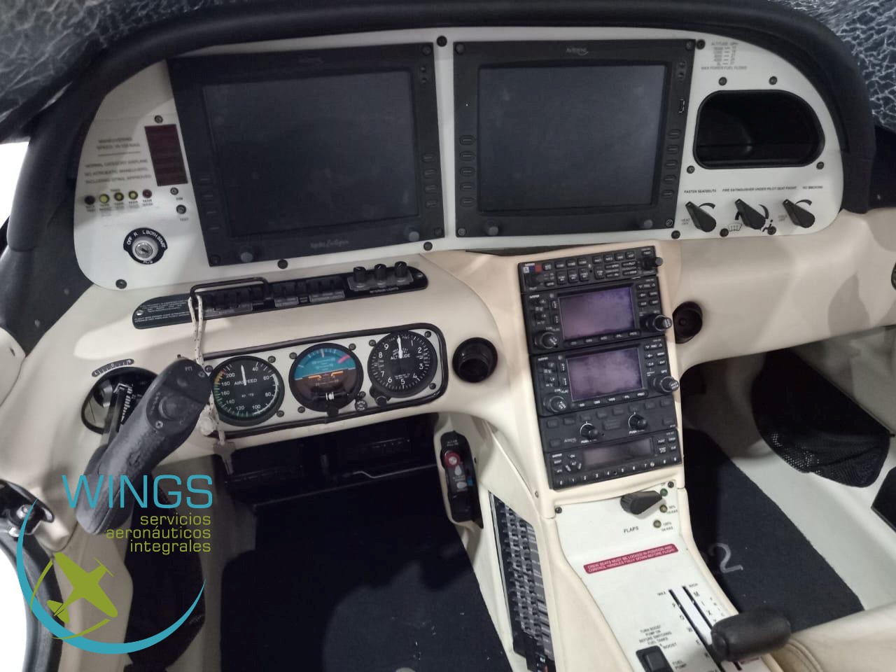 Cirrus SR22-G2