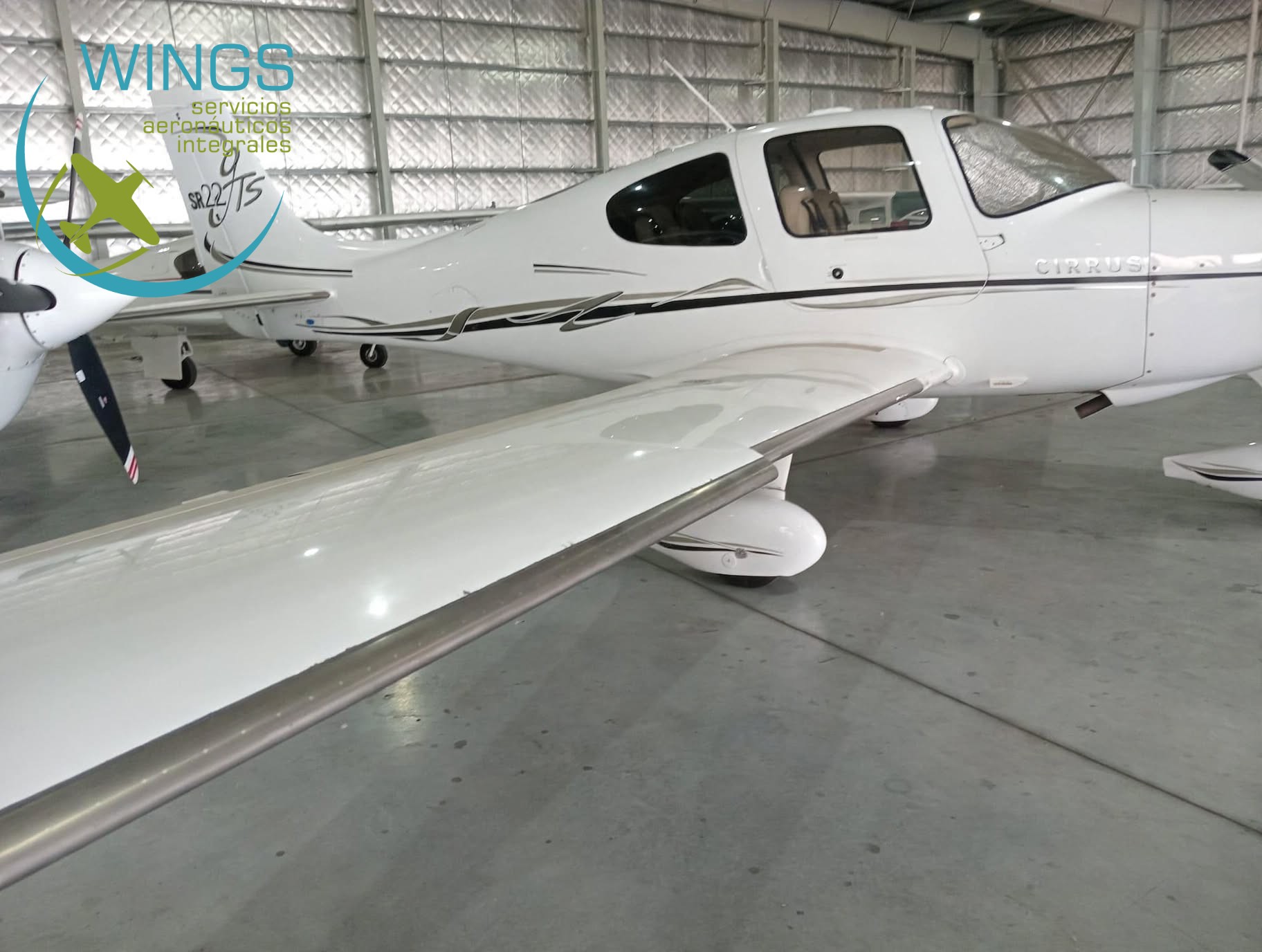 Cirrus SR22-G2